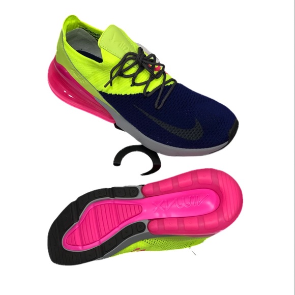 Nike Air Max FLYKNIT - Picture 2 of 5